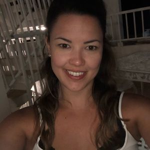 Meet your Posher, Rebecca